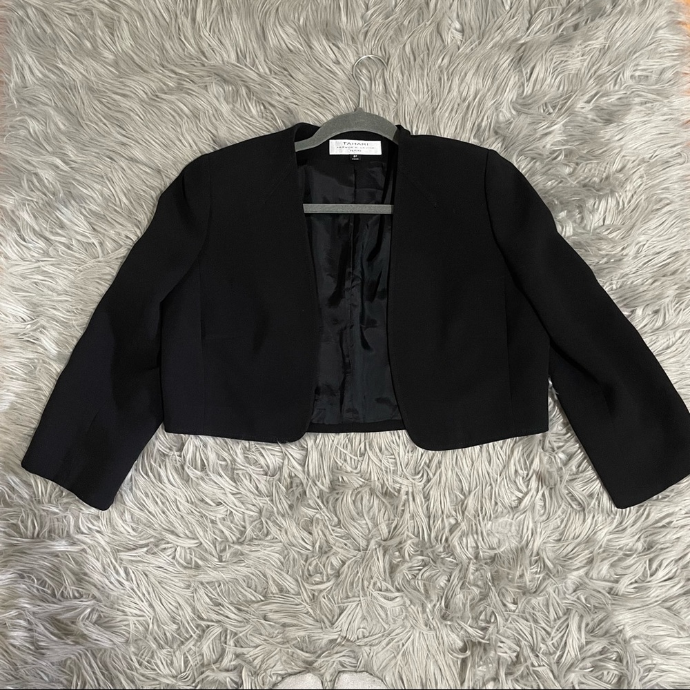 Black Crop Padded Shoulder Blazer